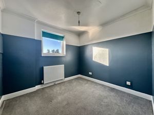 Bedroom- click for photo gallery
